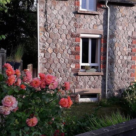 Chambre D Hote Chez Fany Mur-de-Bretagne Dış mekan fotoğraf